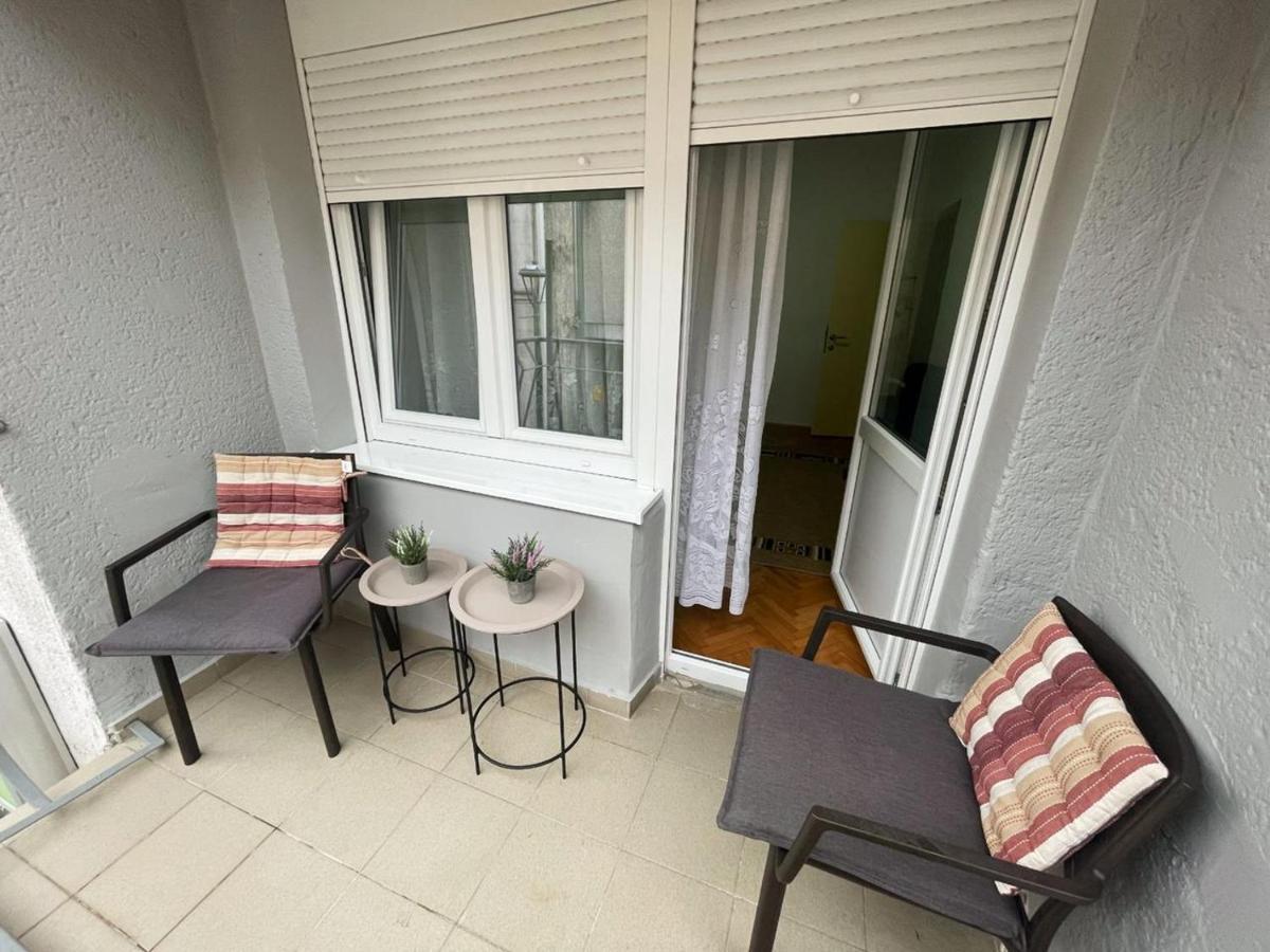 Apartment Vrbisao เซทินเจ ภายนอก รูปภาพ
