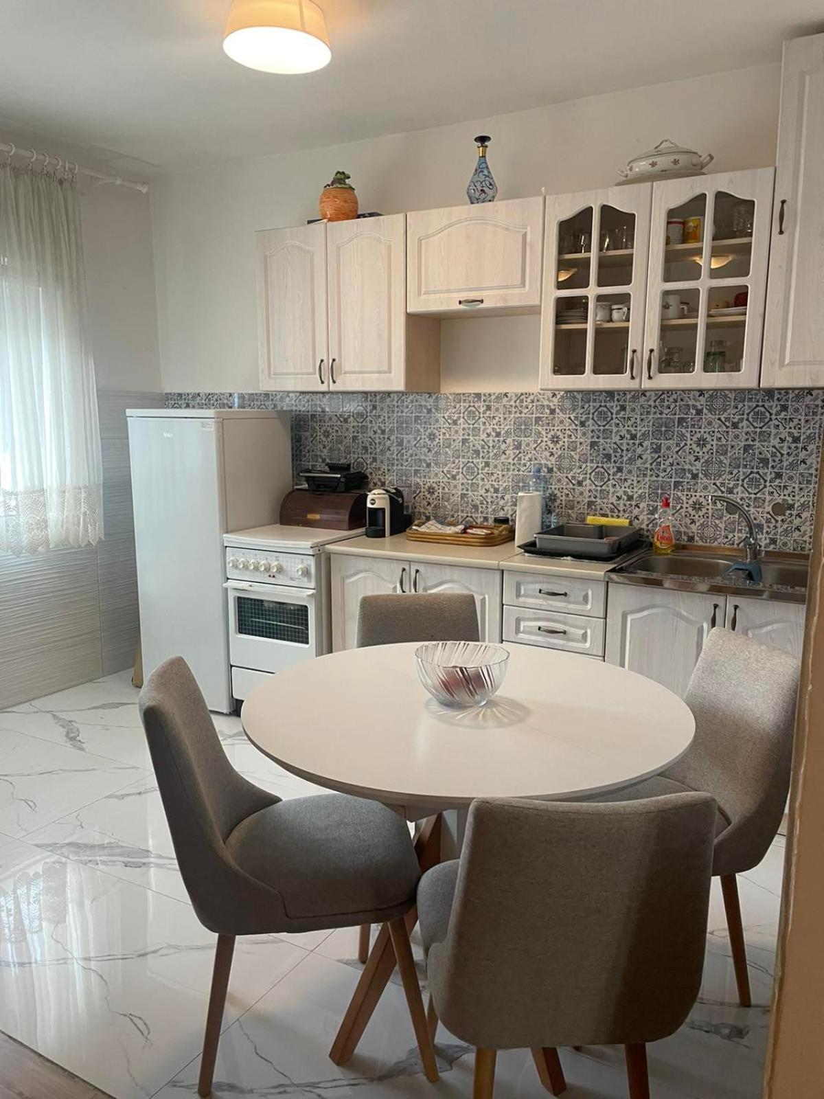 Apartment Vrbisao เซทินเจ ภายนอก รูปภาพ